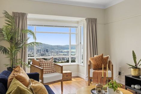 Photo of property in 9 Connaught Terrace, Brooklyn, Wellington, 6021