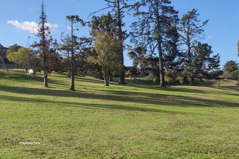 Photo of property in 2/47 Glencoe Road, Browns Bay, Auckland, 0630