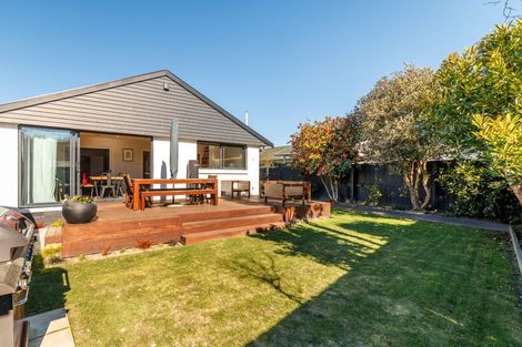 Photo of property in 11 Ashbourne Street, Burnside, Christchurch, 8053