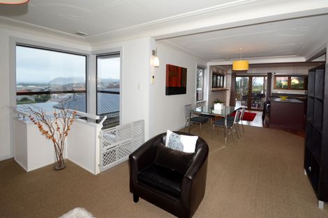 Photo of property in 21 Chisholm Place, Tainui, Dunedin, 9013