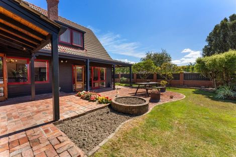 Photo of property in 14 Hamerton Street, Naenae, Lower Hutt, 5011