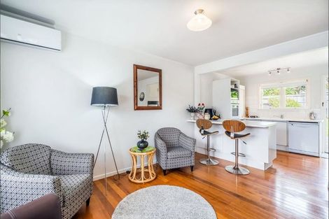 Photo of property in 3/32 Northumberland Avenue, Belmont, Auckland, 0622