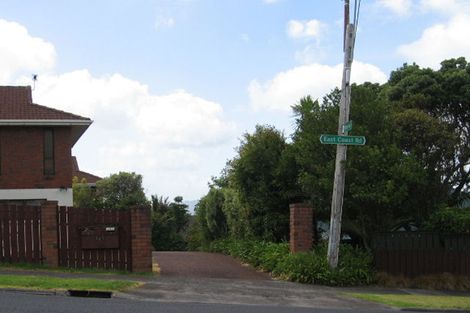 Photo of property in 1/163 East Coast Road, Castor Bay, Auckland, 0620