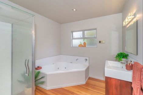Photo of property in 9 Macarthur Street, Levin, 5510