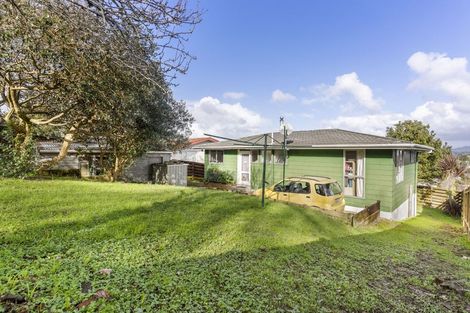 Photo of property in 28 Donovan Avenue, Massey, Auckland, 0614
