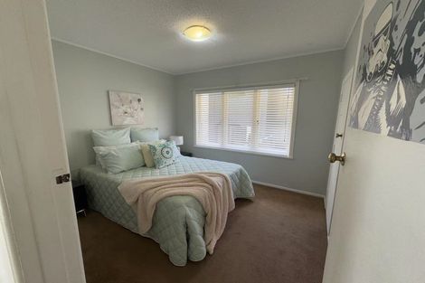 Photo of property in 15 Sandspit Road, Cockle Bay, Auckland, 2014