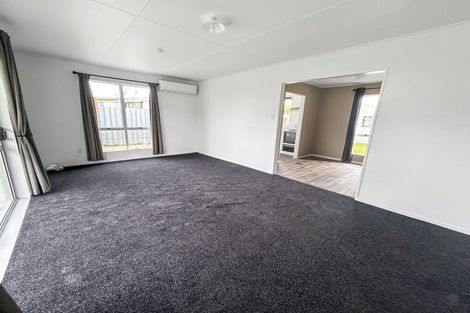 Photo of property in 20 Strathmore Avenue, Levin, 5510