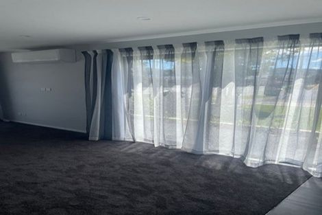 Photo of property in 128a Randwick Road, Moera, Lower Hutt, 5010