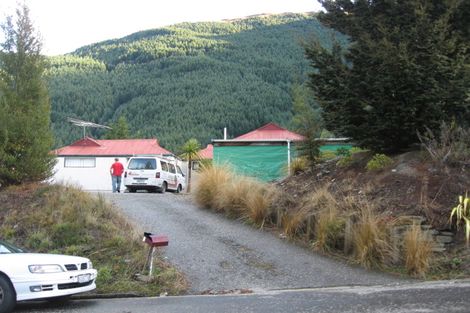Photo of property in 210b Fernhill Road, Sunshine Bay, Queenstown, 9300