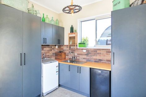 Photo of property in 44 Seabury Avenue, Foxton Beach, Foxton, 4815