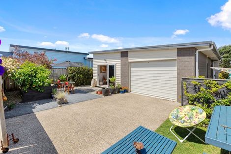 Photo of property in 9 Coprosma Close, Papamoa Beach, Papamoa, 3118