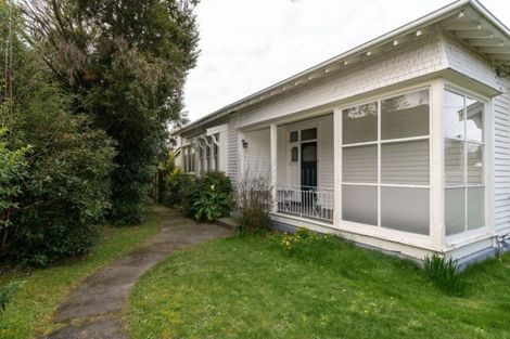 Photo of property in 100 Domain Terrace, Spreydon, Christchurch, 8024