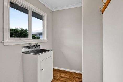 Photo of property in 18 Grey Street, Hawera, 4610