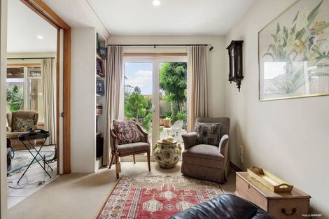 Photo of property in 4 Fairfield Lane, East Tamaki Heights, Auckland, 2016