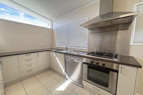 Photo of property in 12 Redwood Drive, Massey, Auckland, 0614