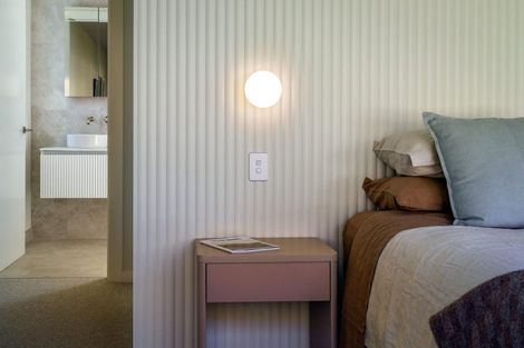 Photo of property in 35 Jack Hanley Drive, Jacks Point, Queenstown, 9371