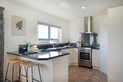 Photo of property in 27b Kentwood Drive, Woodridge, Wellington, 6037