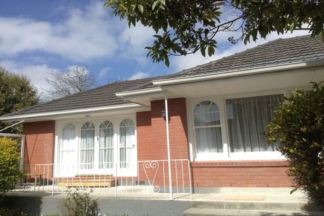 Photo of property in 165 Memorial Avenue, Burnside, Christchurch, 8053