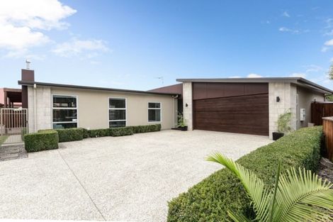 Photo of property in 14 Miers Glade, Rototuna North, Hamilton, 3210