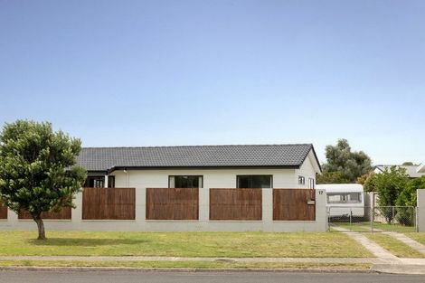 Photo of property in 17 Opal Drive, Papamoa Beach, Papamoa, 3118