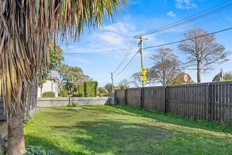 Photo of property in 186 Stapletons Road, Richmond, Christchurch, 8013