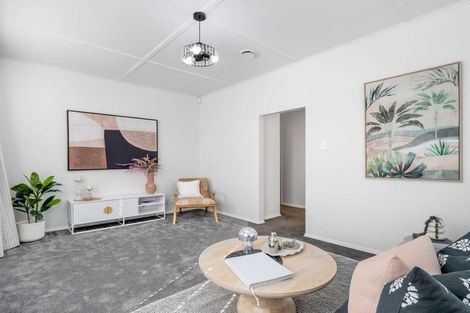 Photo of property in 14 Clapham Place, Whanganui East, Whanganui, 4500