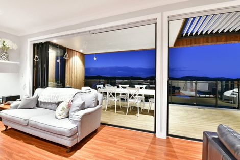 Photo of property in 7 Boutique Way, Orewa, 0931