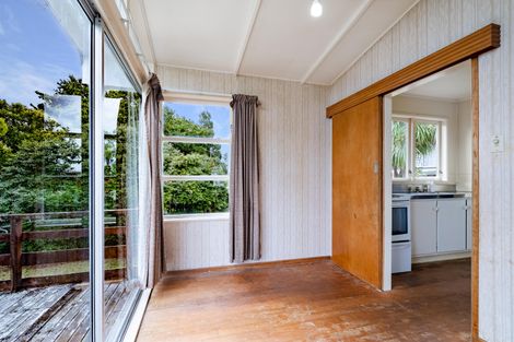 Photo of property in 17 Hilling Street, Titirangi, Auckland, 0604