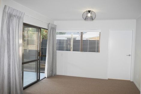 Photo of property in 9a Fiesta Grove, Raumati Beach, Paraparaumu, 5032