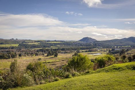 Photo of property in 61 Kittyhawk Drive, Kinloch, Taupo, 3377