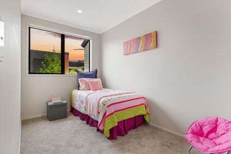 Photo of property in 11 Kerewhenua Crescent, Hobsonville, Auckland, 0616