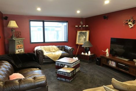 Photo of property in 20 Baltic Place, Northwood, Christchurch, 8051