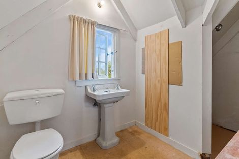 Photo of property in 33 Bank Street, Amberley, 7410