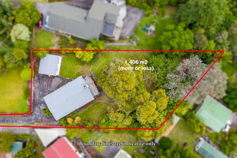 Photo of property in 17 Hilling Street, Titirangi, Auckland, 0604