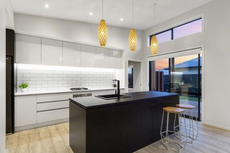 Photo of property in 10 Rotomanu Place, Pyes Pa, Tauranga, 3112