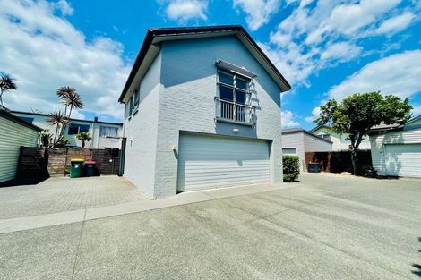 Photo of property in 2 Reins Road, Takanini, 2112