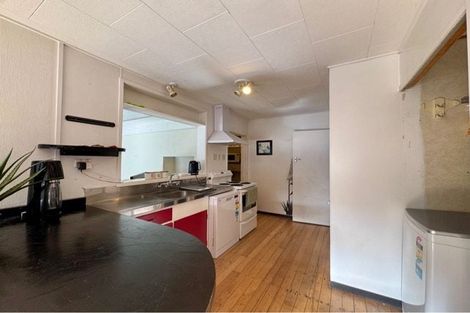 Photo of property in 10 Udy Street, Greytown, 5712