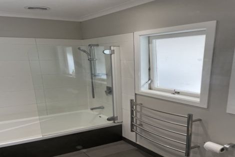 Photo of property in 1/67c Salisbury Road, Birkdale, Auckland, 0626