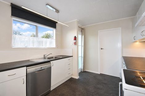 Photo of property in 27 Wallace Road, Ranui, Auckland, 0612