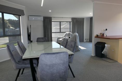 Photo of property in 20 Spackman Crescent, Paraparaumu, 5032