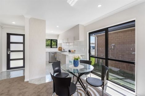 Photo of property in 8c Mahon Place, Papatoetoe, Auckland, 2025