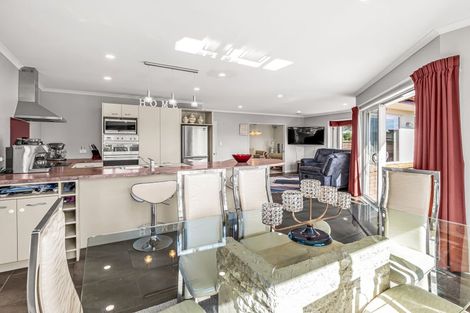 Photo of property in 19 Branigan Parade, Kelvin Grove, Palmerston North, 4414