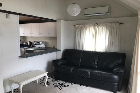 Photo of property in 3/4 Burt Road, Mount Wellington, Auckland, 1051