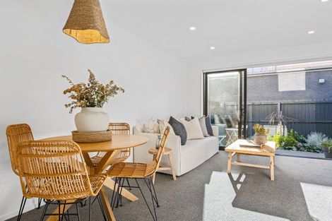 Photo of property in 4/327 Cambridge Terrace, Christchurch Central, Christchurch, 8013