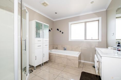 Photo of property in 21 Hewlings Street, Geraldine, 7930