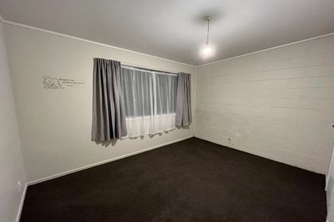 Photo of property in 2/33 Grassways Avenue, Pakuranga, Auckland, 2010