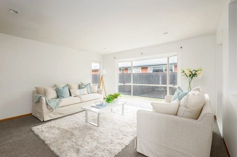 Photo of property in 8 Fieldmoor Place, Parklands, Christchurch, 8083