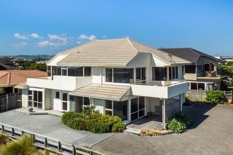 Photo of property in 437a Oceanbeach Road, Mount Maunganui, 3116