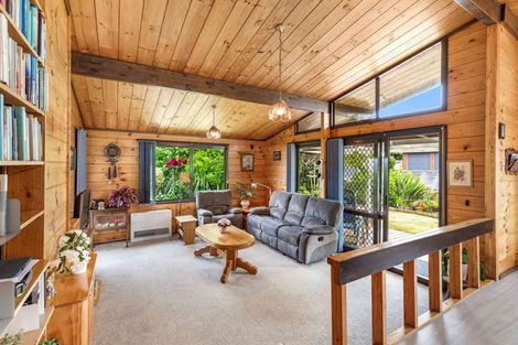 Photo of property in 12 Bens Place, Springvale, Whanganui, 4501