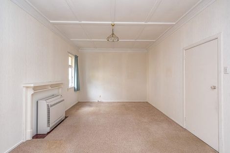 Photo of property in 10 Godwin Crescent, College Estate, Whanganui, 4500